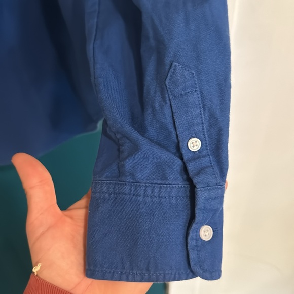 Everlane Relaxed Fit Oxford - 4 - Picture 6 of 7